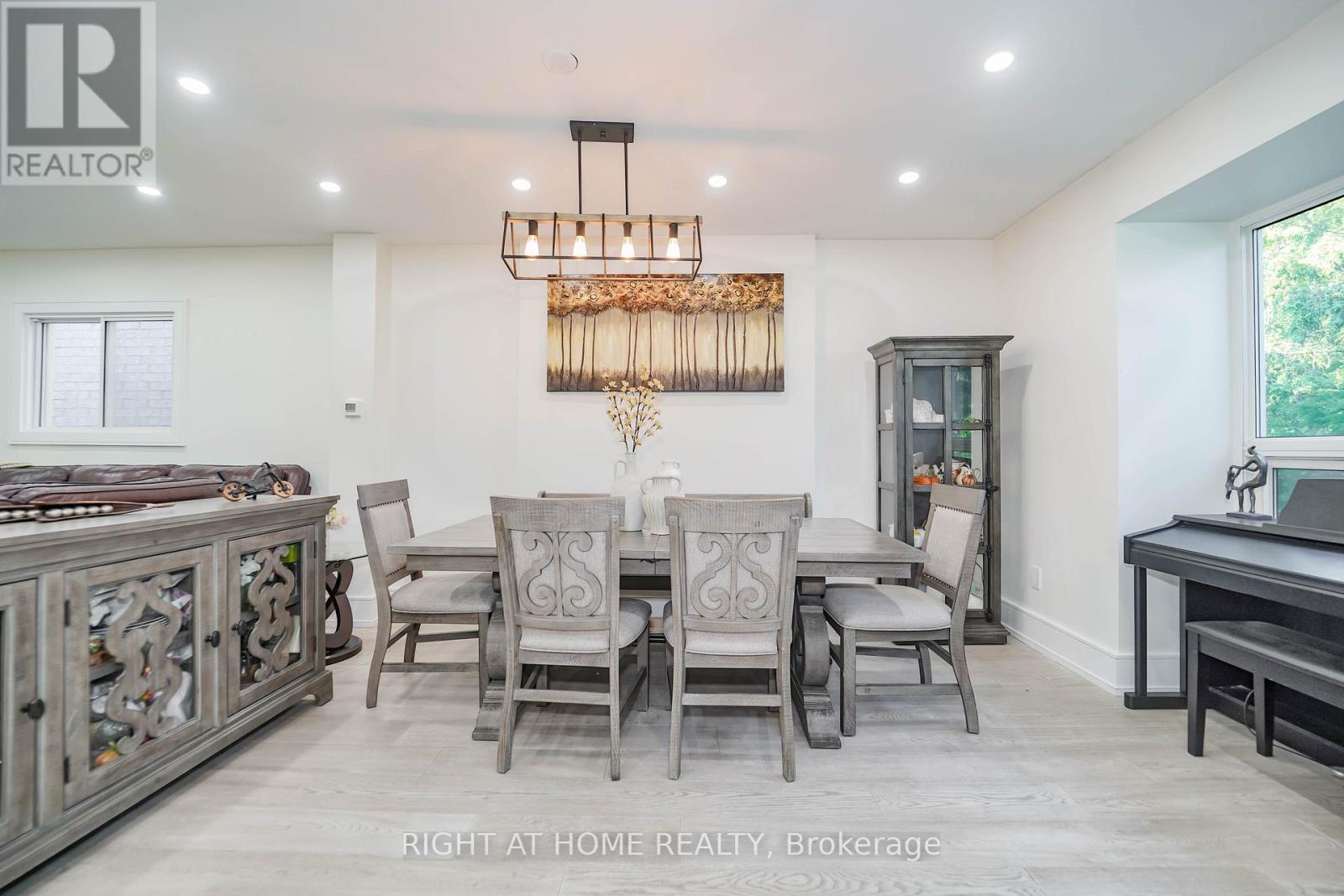 174 Aylesworth Avenue, Toronto (Birchcliffe-Cliffside), Ontario  M1N 2J6 - Photo 10 - E13704342