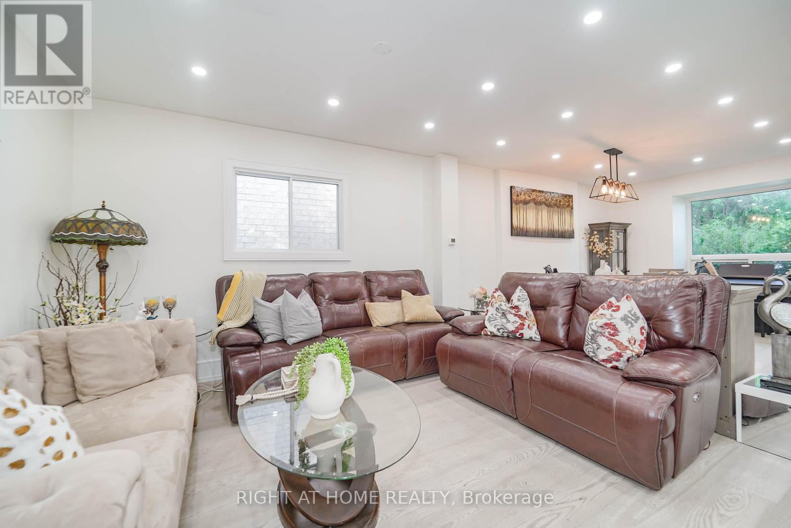174 Aylesworth Avenue, Toronto (Birchcliffe-Cliffside), Ontario  M1N 2J6 - Photo 13 - E13704342