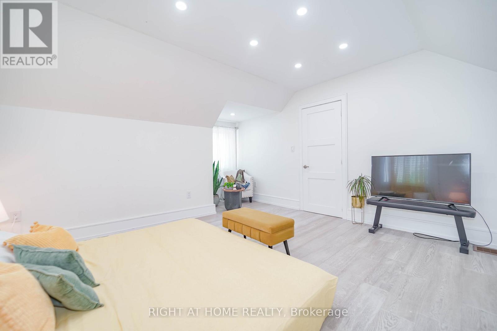 174 Aylesworth Avenue, Toronto (Birchcliffe-Cliffside), Ontario  M1N 2J6 - Photo 33 - E13704342