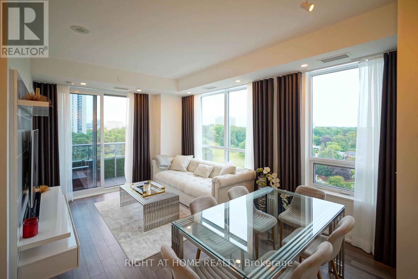 1509 - 18 Graydon Hall Drive, Toronto, Ontario  M3A 2Z9 - Photo 2 - C13704362