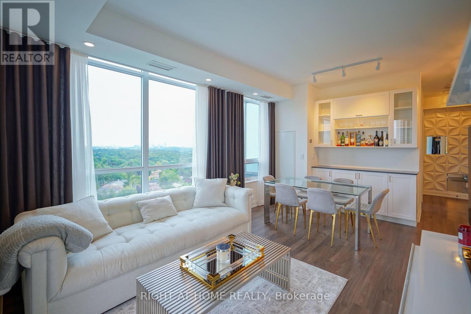 1509 - 18 Graydon Hall Drive, Toronto, Ontario  M3A 2Z9 - Photo 3 - C13704362