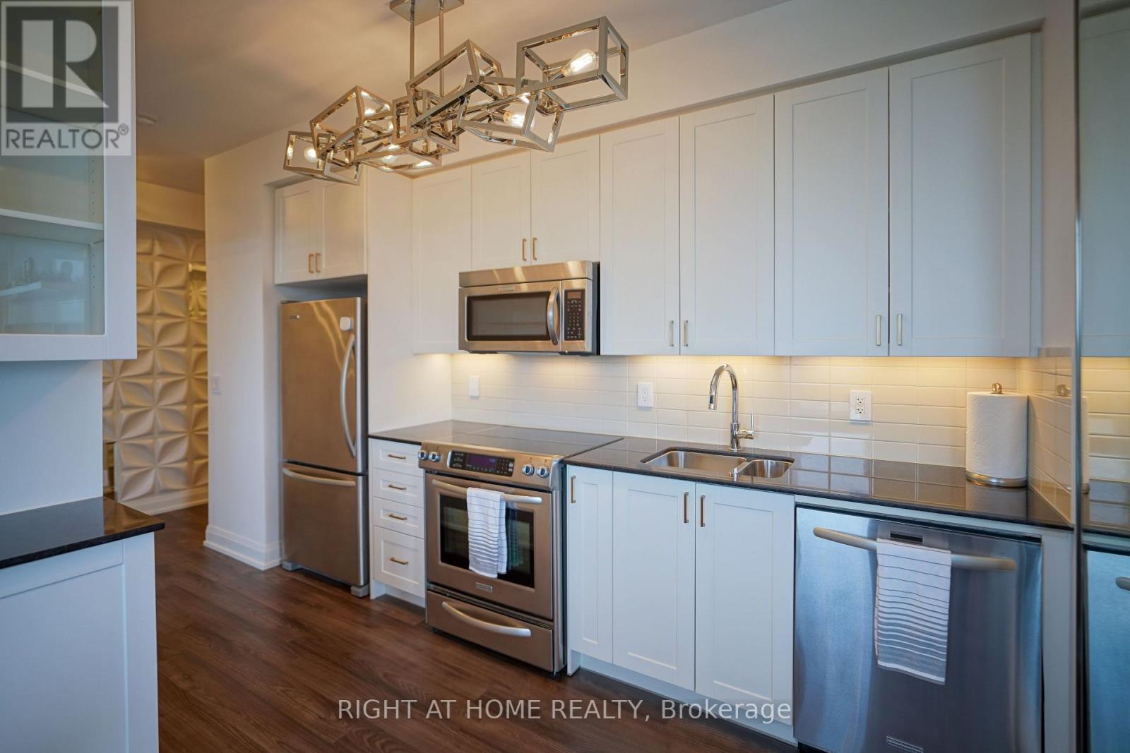 1509 - 18 Graydon Hall Drive, Toronto, Ontario  M3A 2Z9 - Photo 7 - C13704362