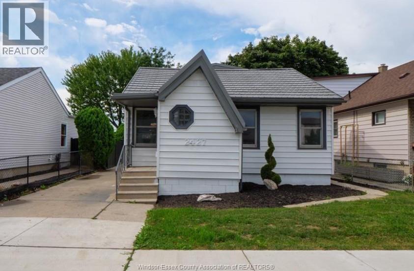 2427 MERCER, Windsor, Ontario