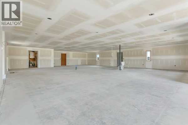 709 Main Avenue W, Sundre, Alberta T0M 1X0 - Photo 13 - A2337583