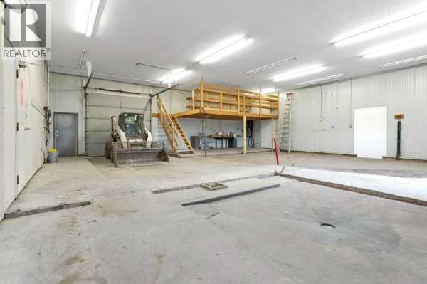 709 Main Avenue W, Sundre, Alberta T0M 1X0 - Photo 24 - A2337583