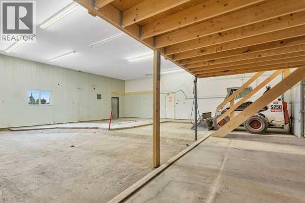 709 Main Avenue W, Sundre, Alberta T0M 1X0 - Photo 26 - A2337583