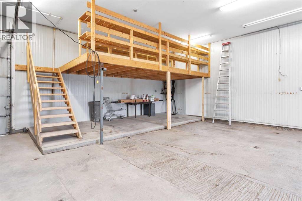 709 Main Avenue W, Sundre, Alberta T0M 1X0 - Photo 28 - A2337583