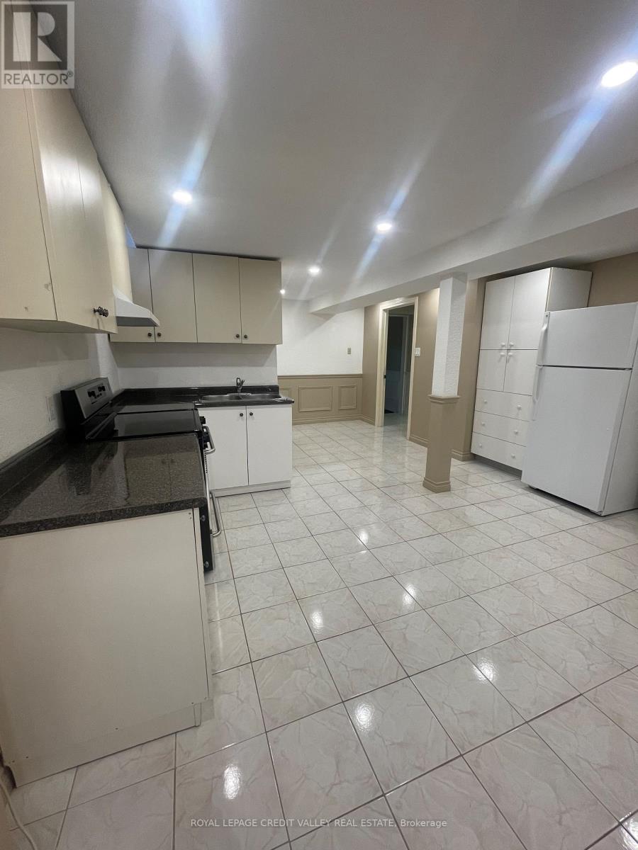34 Jacana Street, Vaughan, Ontario  L4L 3Y5 - Photo 2 - N13704390