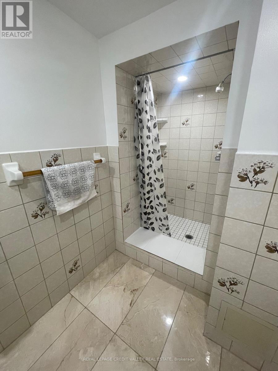 34 Jacana Street, Vaughan, Ontario  L4L 3Y5 - Photo 7 - N13704390