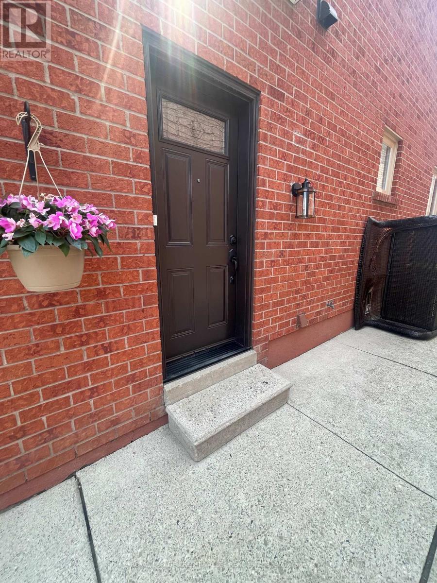 34 Jacana Street, Vaughan, Ontario  L4L 3Y5 - Photo 8 - N13704390