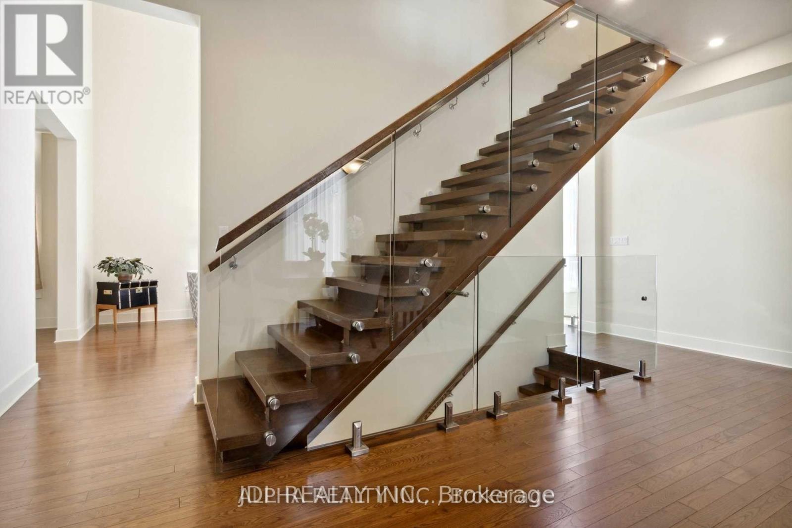 1436 Haig Boulevard, Mississauga, Ontario  L5E 2N1 - Photo 19 - W13704382