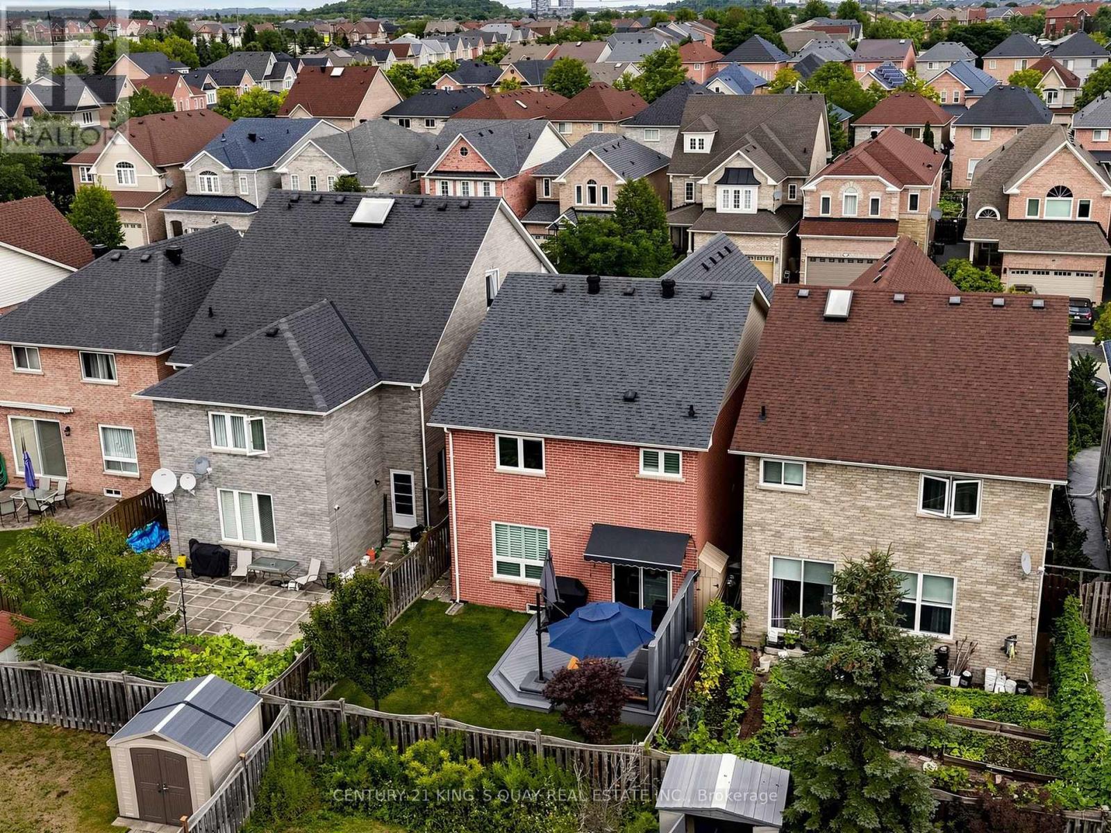 48 Oxfordshire Street, Markham, Ontario  L6C 2Z8 - Photo 49 - N13702370