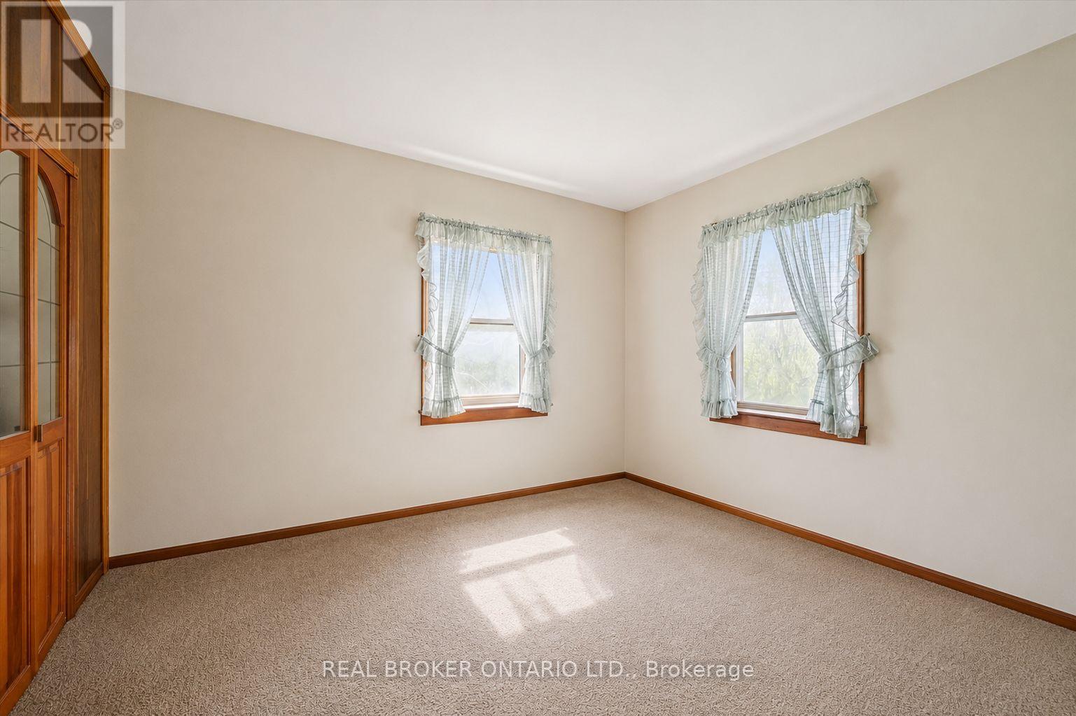 36 Elgin Street E, Woolwich, Ontario  N0B 1N0 - Photo 7 - X13704388