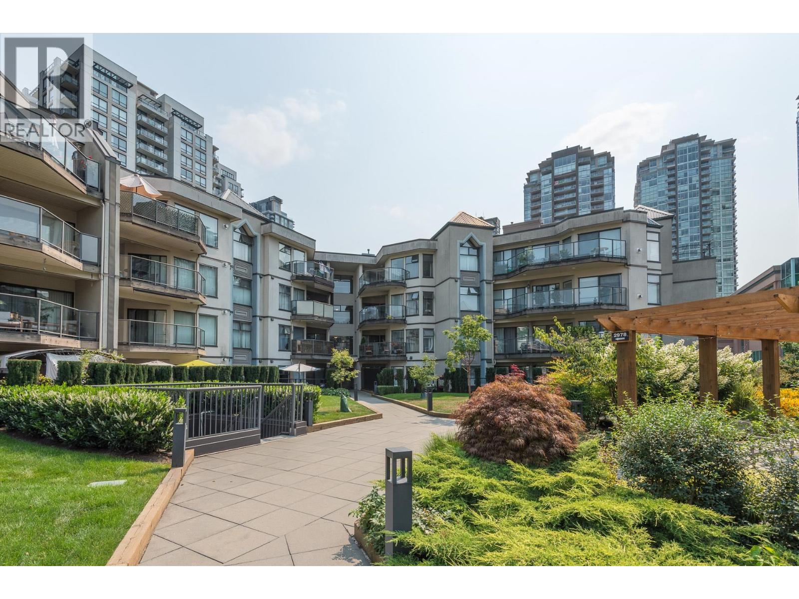 212 2978 Burlington Drive, Coquitlam, British Columbia V3B 7S6 - Photo 4 - R3156715
