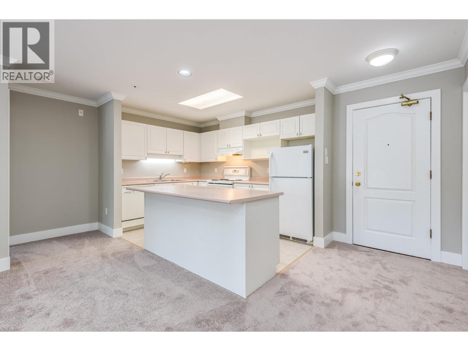 212 2978 Burlington Drive, Coquitlam, British Columbia V3B 7S6 - Photo 9 - R3156715