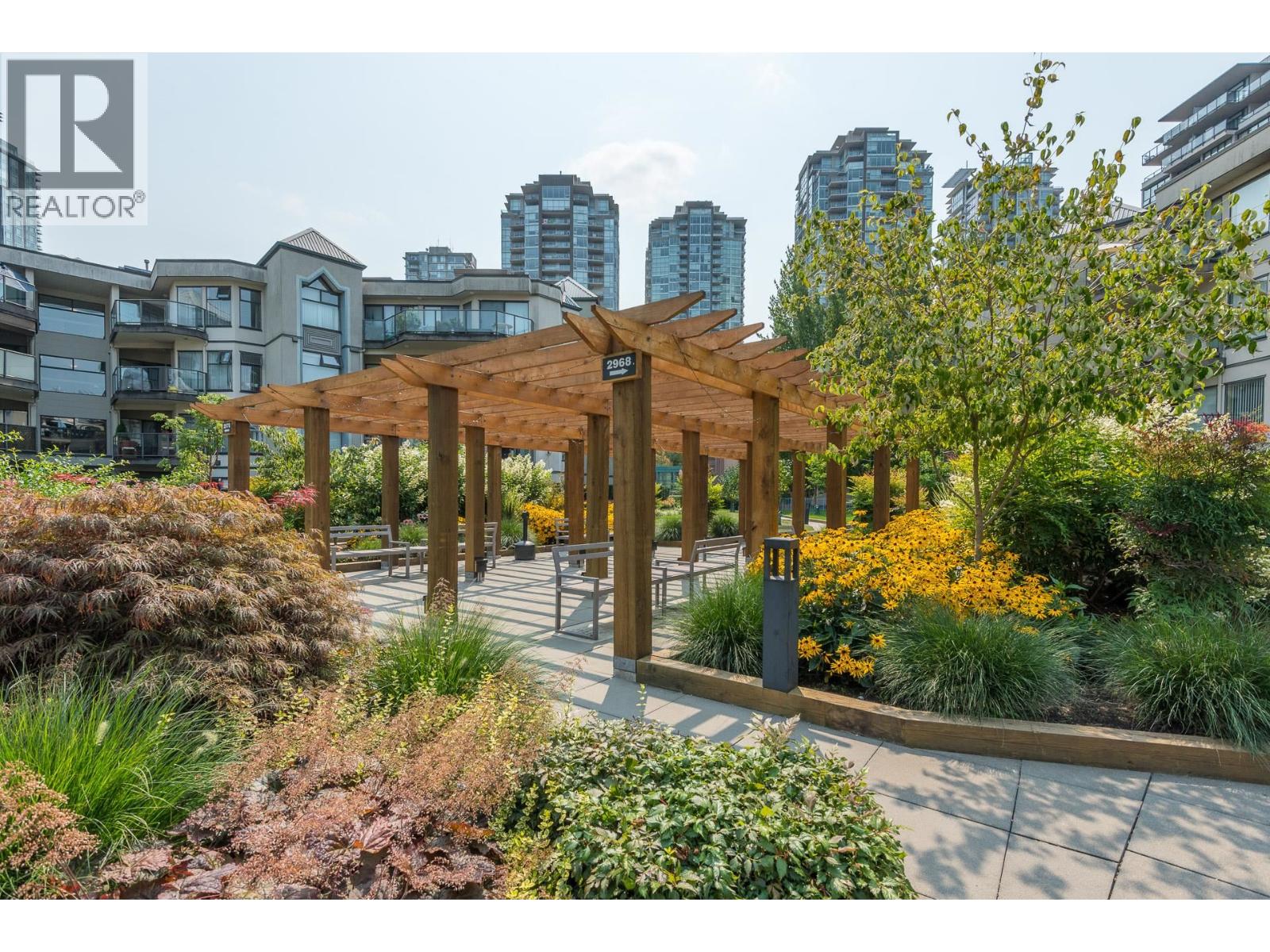 212 2978 Burlington Drive, Coquitlam, British Columbia V3B 7S6 - Photo 5 - R3156715