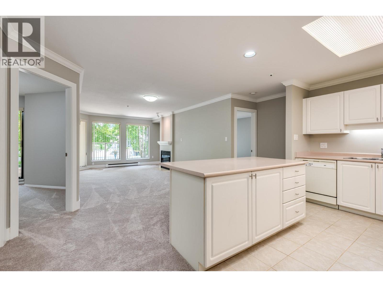 212 2978 Burlington Drive, Coquitlam, British Columbia V3B 7S6 - Photo 6 - R3156715