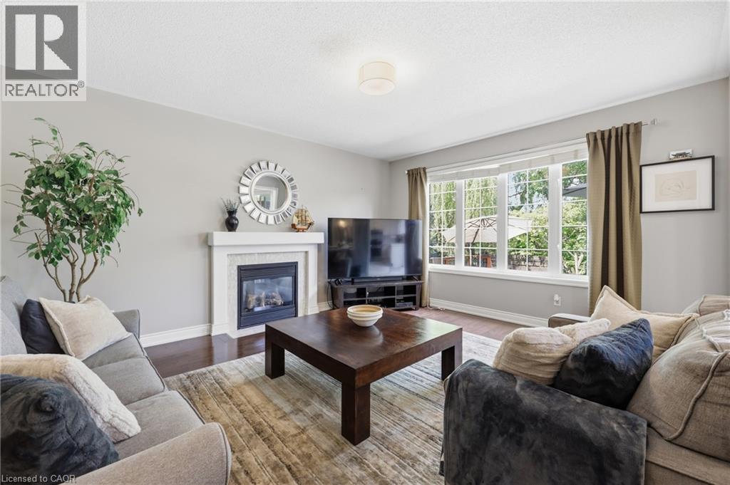 2295 Glazebrook Circle, Oakville, Ontario  L6M 5B5 - Photo 13 - 40857302