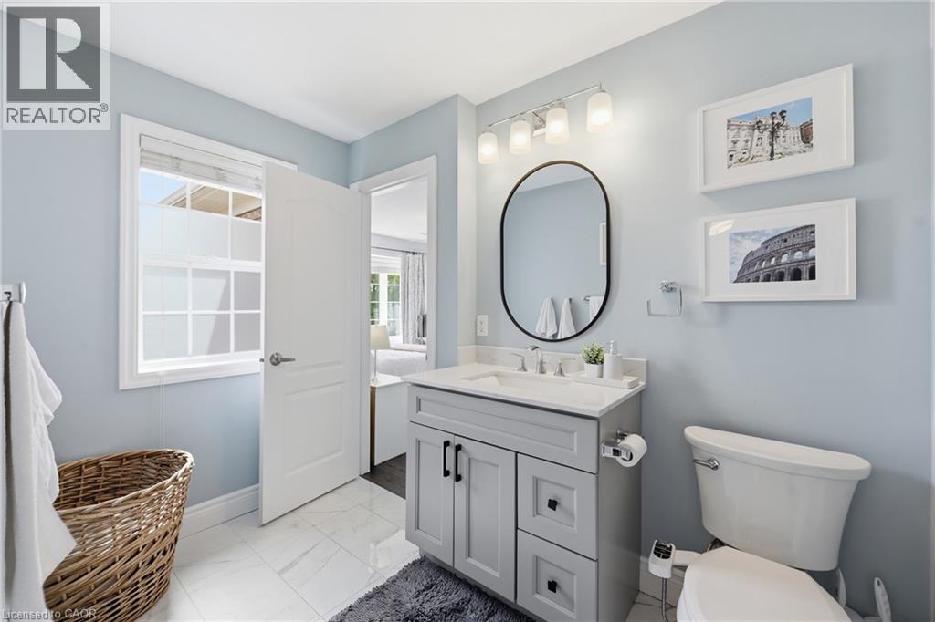 2295 Glazebrook Circle, Oakville, Ontario  L6M 5B5 - Photo 23 - 40857302