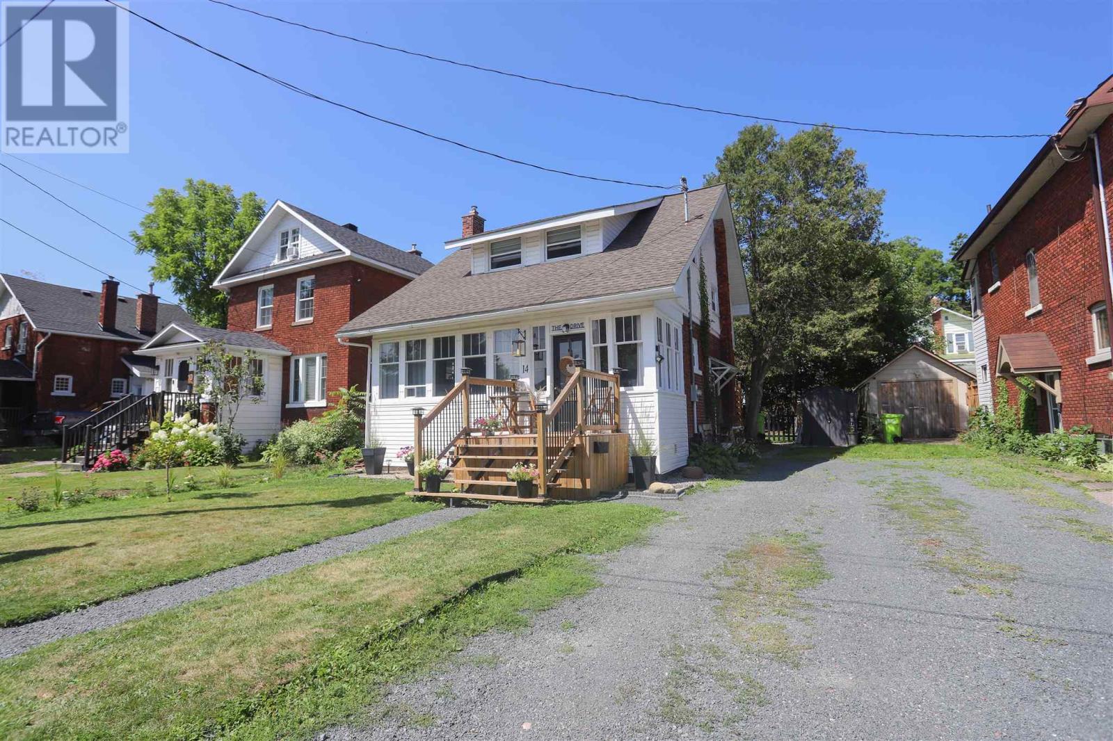 14 The Drive, Sault Ste. Marie, Sault Ste. Marie, Ontario  P6B 1B7 - Photo 35 - SM262254