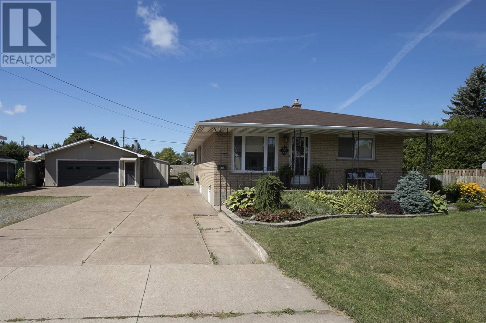 159 Mcfadden Ave, Sault Ste. Marie, Ontario  P6C 4T3 - Photo 2 - SM262209