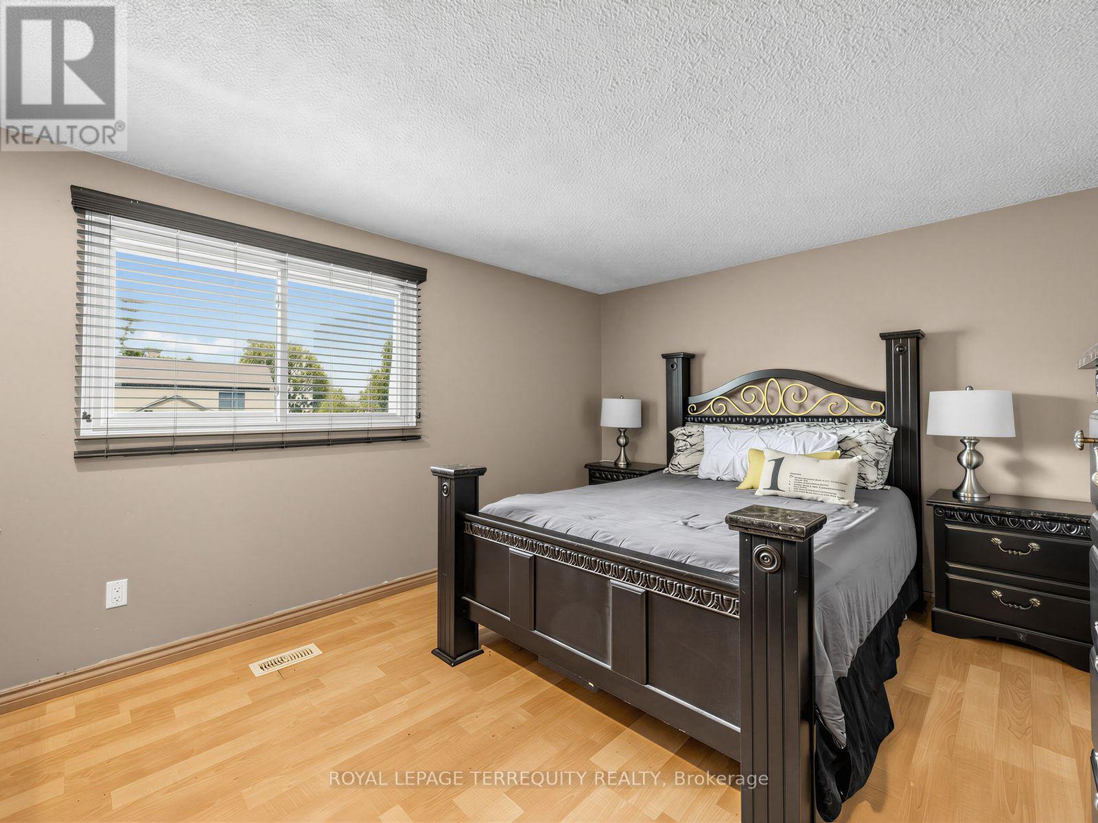 19 - 1330 Trowbridge Drive, Oshawa, Ontario  L1G 7L1 - Photo 15 - E13698820
