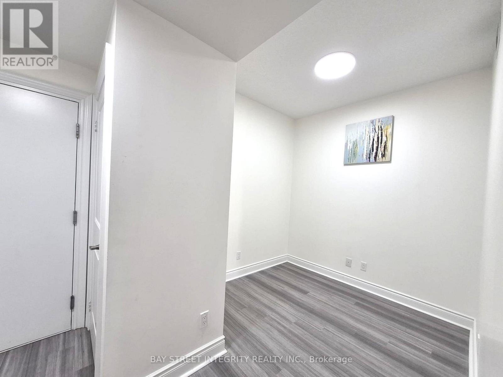 701 - 38 Cedarland Drive, Markham, Ontario  L6G 0G7 - Photo 5 - N13702534