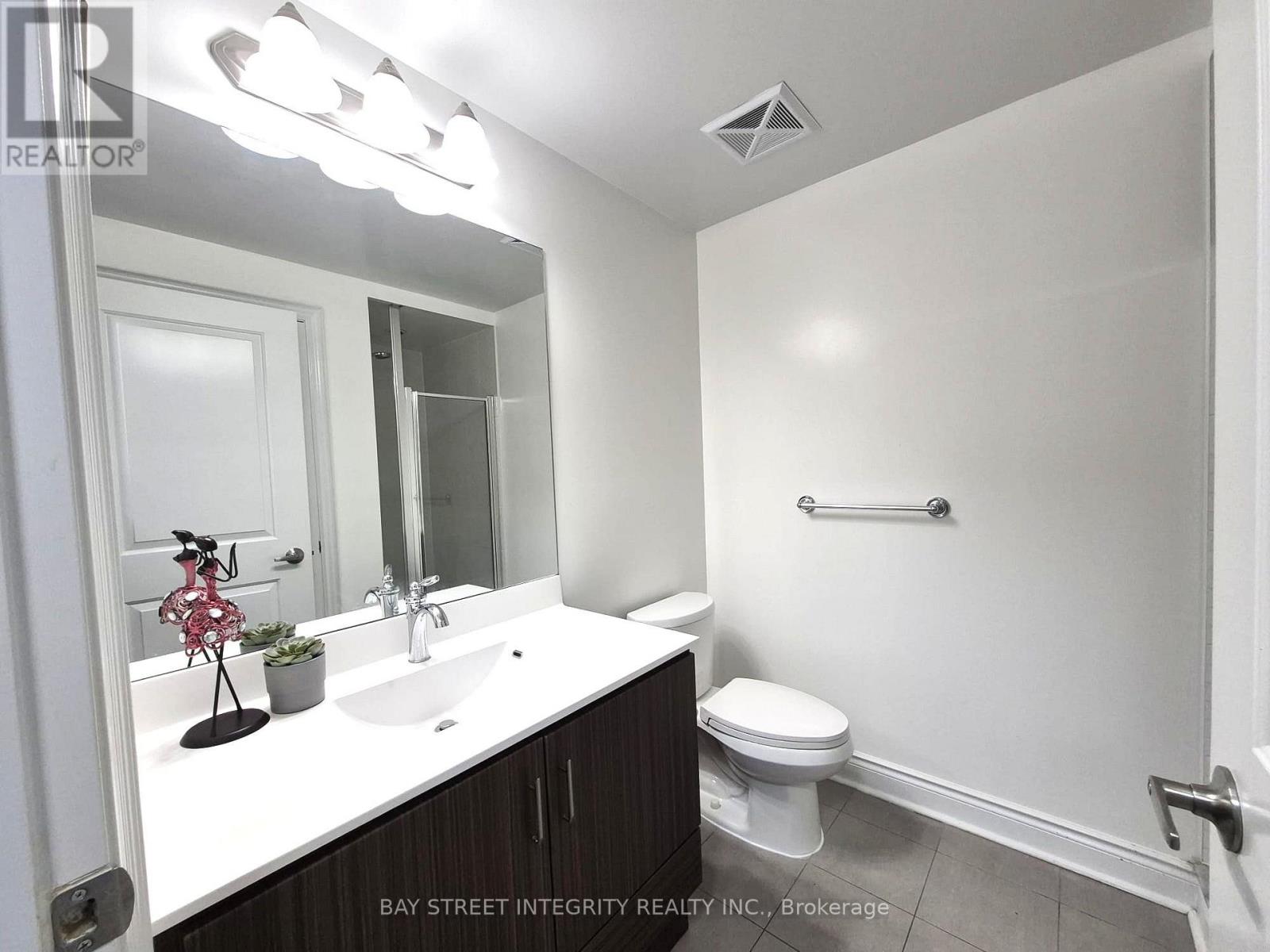 701 - 38 Cedarland Drive, Markham, Ontario  L6G 0G7 - Photo 6 - N13702534