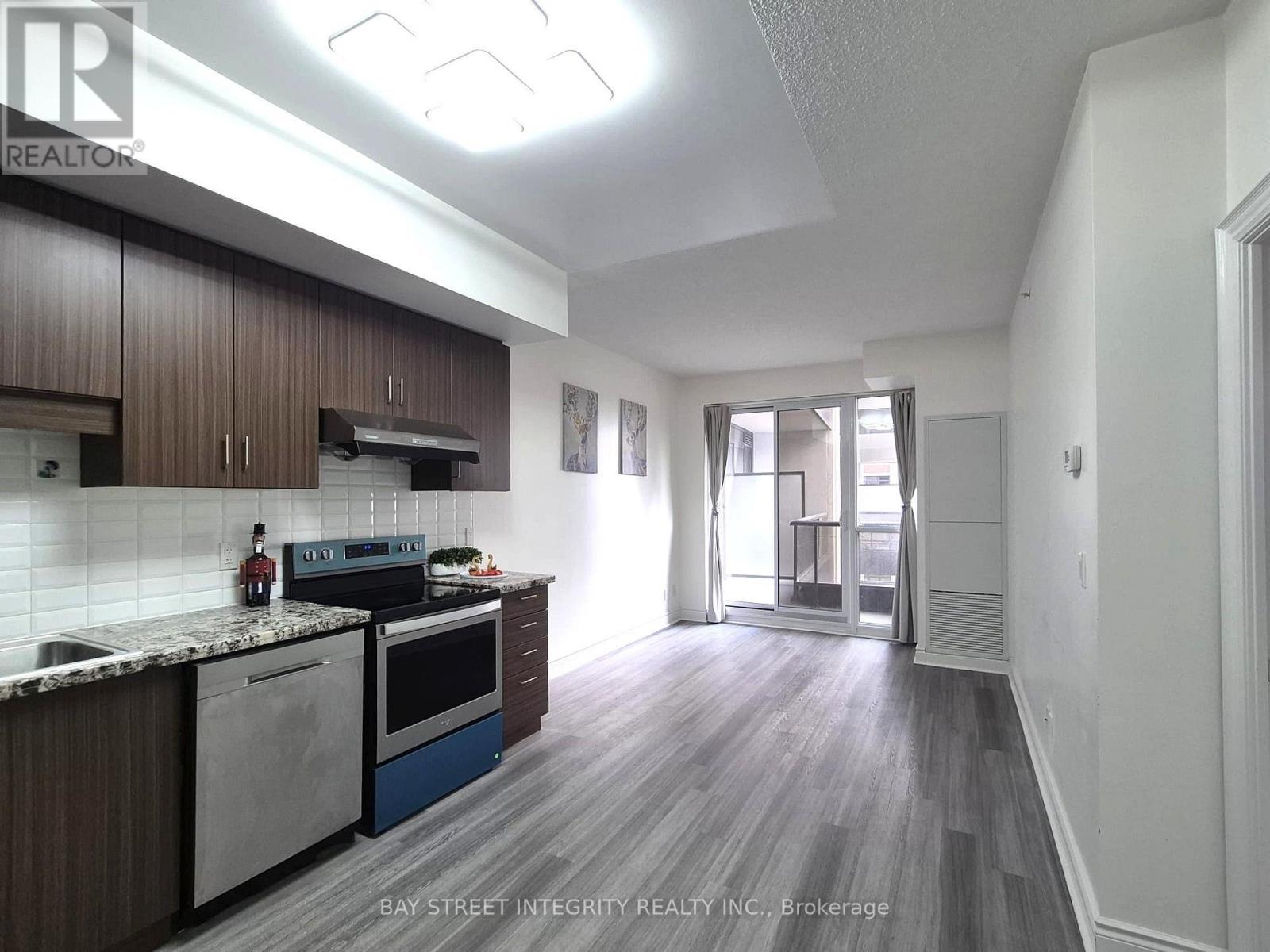 701 - 38 Cedarland Drive, Markham, Ontario  L6G 0G7 - Photo 8 - N13702534