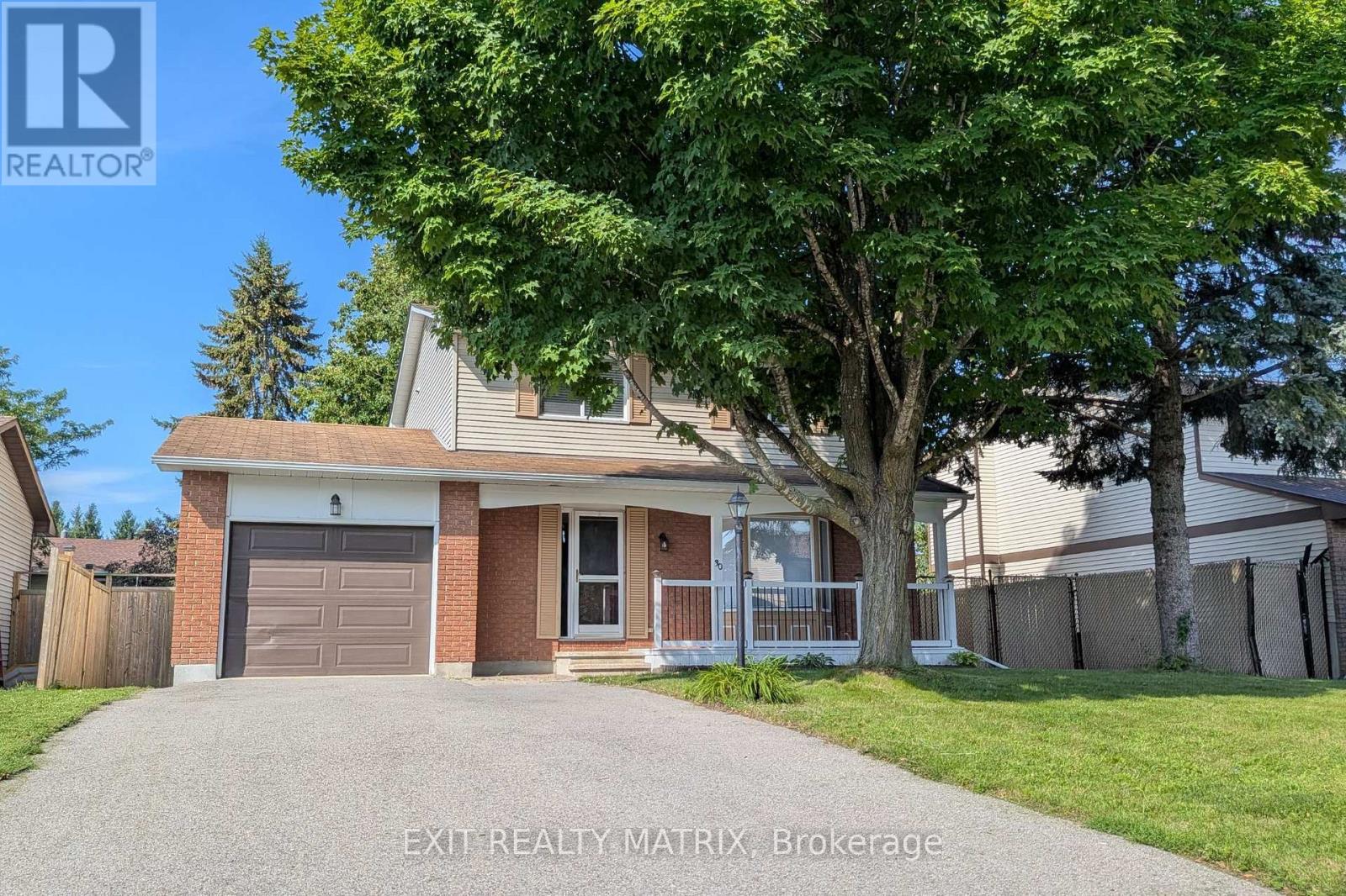 30 BARTLEY CRESCENT, Ottawa, Ontario