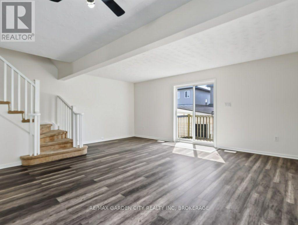 211 Morton Street S, Thorold, Ontario  L2V 1C8 - Photo 10 - X13653018