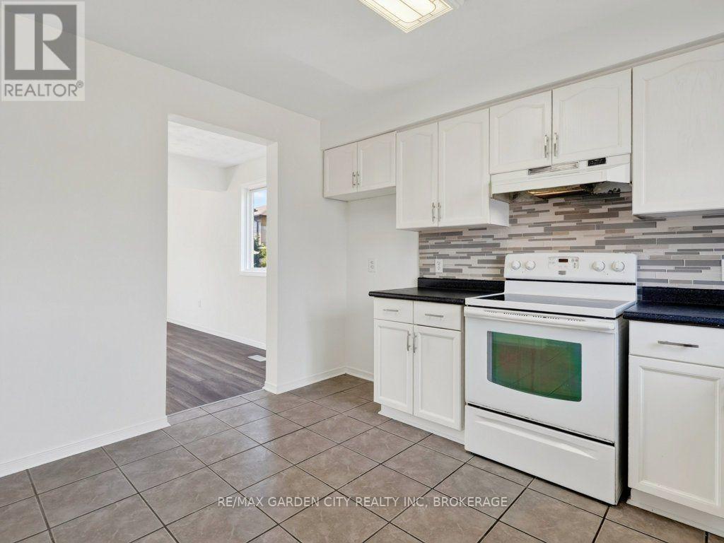 211 Morton Street S, Thorold, Ontario  L2V 1C8 - Photo 16 - X13653018