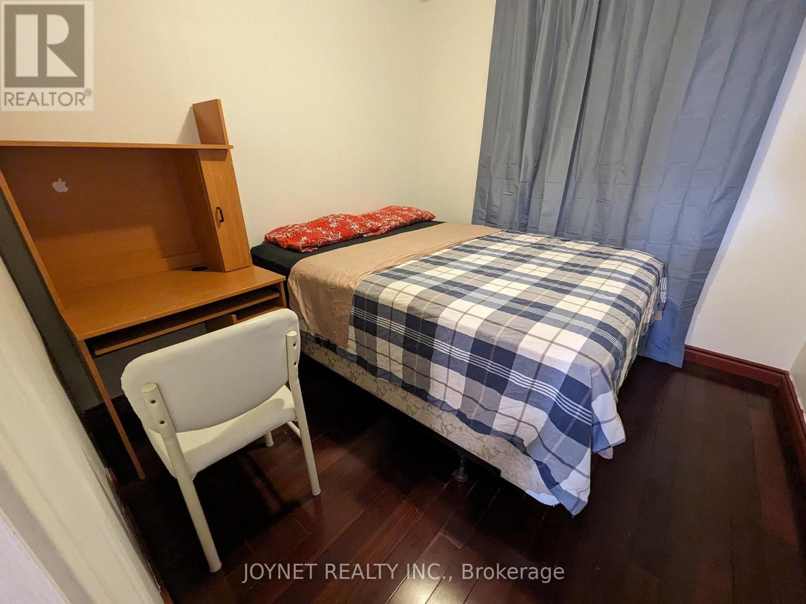 Unknown Address, ,     - Photo 3 - C13704402