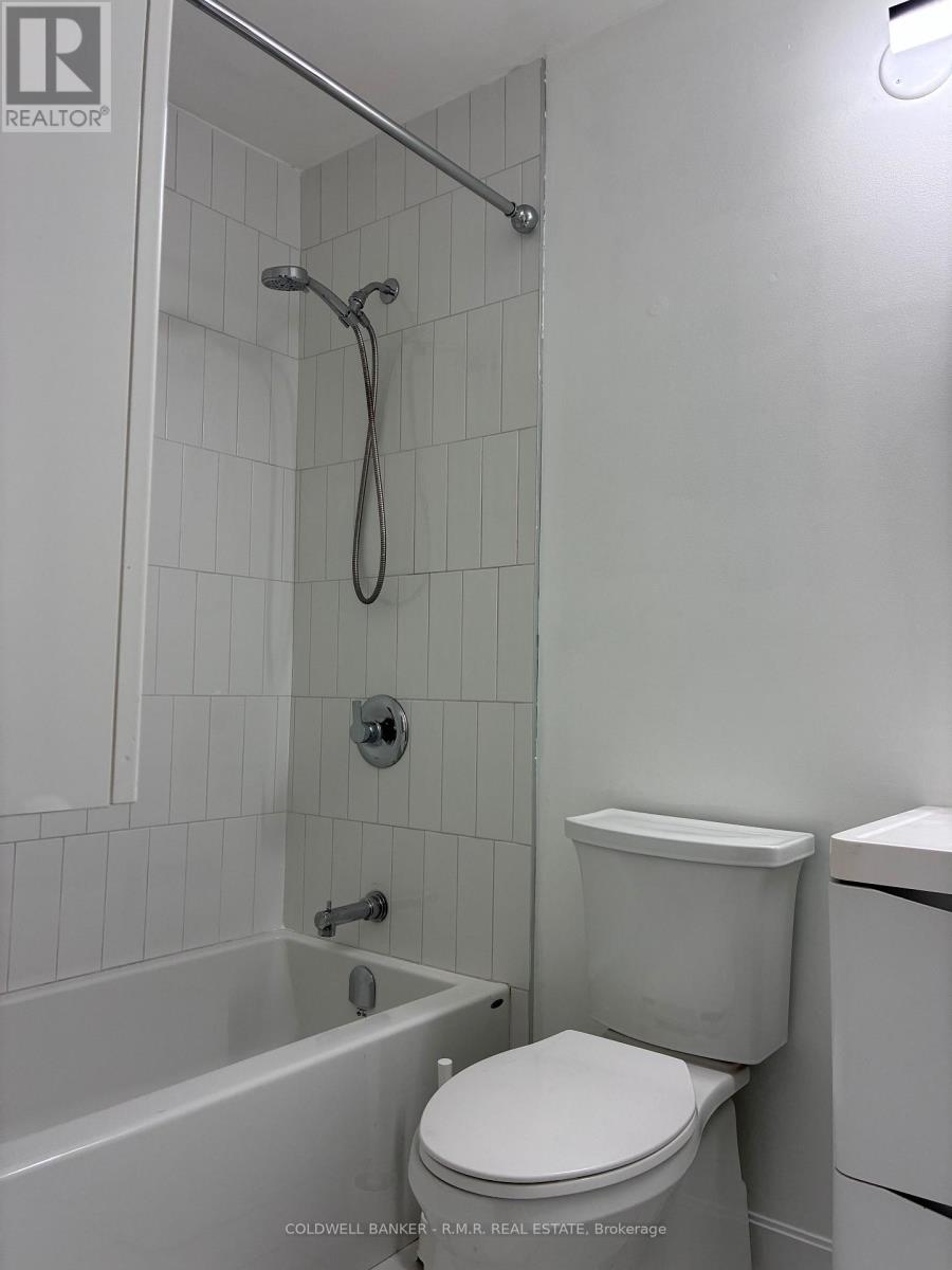 403 - 189 Lake Driveway West W, Ajax, Ontario  L1S 7J1 - Photo 13 - E13704396
