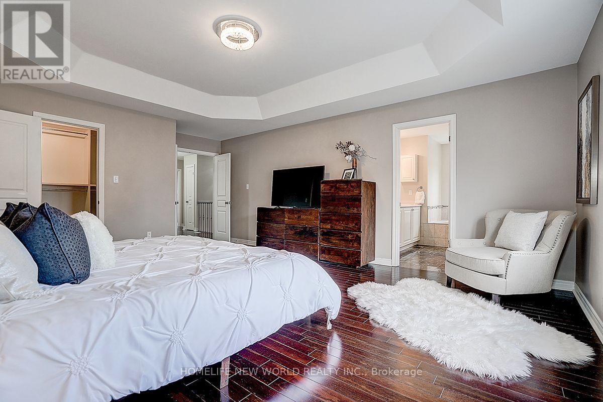 39 James Parrott Avenue, Markham, Ontario  L6E 0J8 - Photo 22 - N13704408