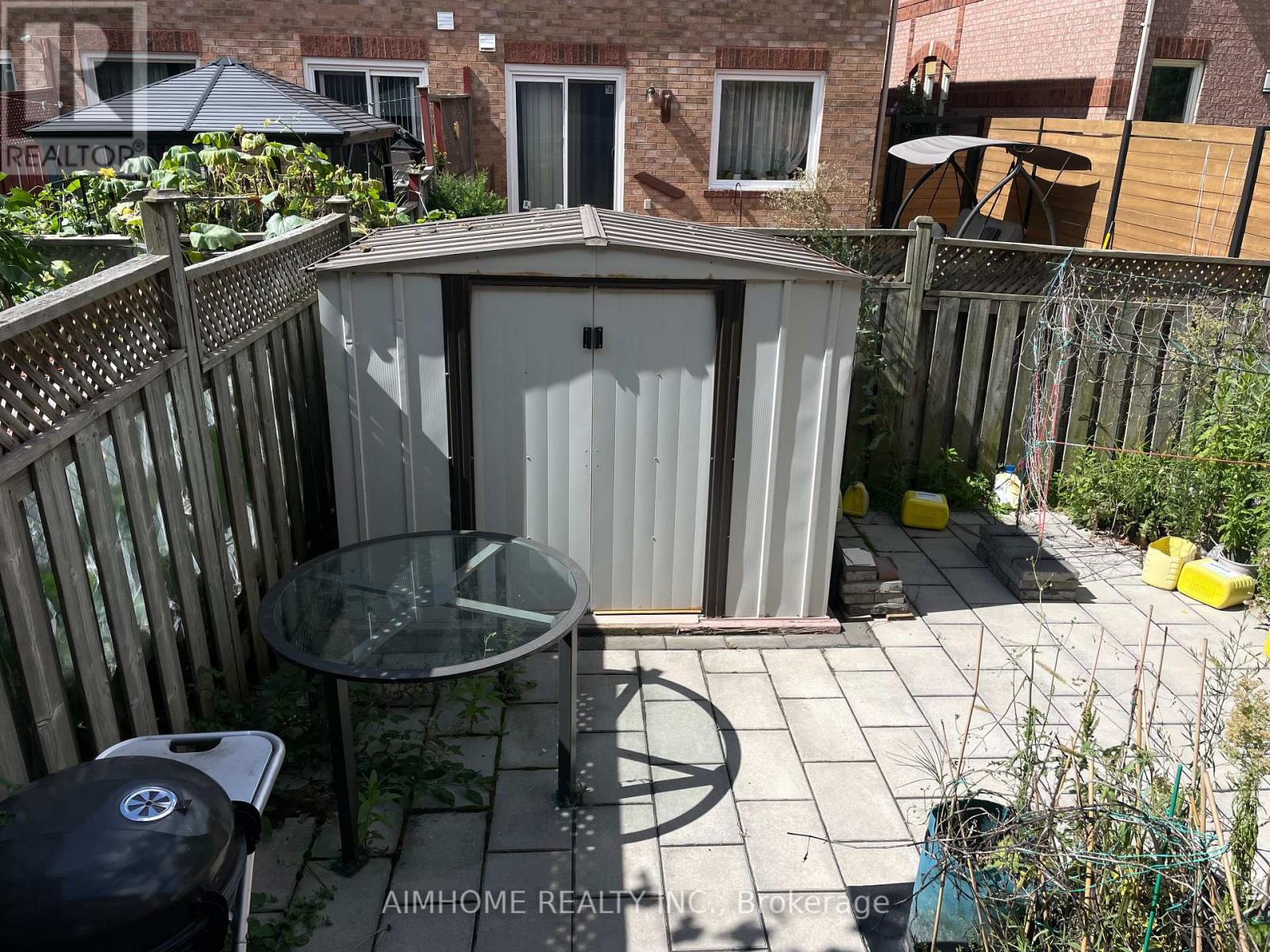 6928 Glory Court, Mississauga, Ontario  L5N 7E1 - Photo 21 - W13704404