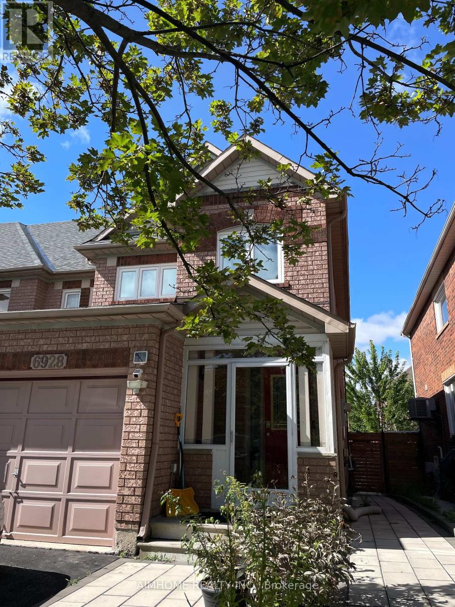 6928 Glory Court, Mississauga, Ontario  L5N 7E1 - Photo 22 - W13704404
