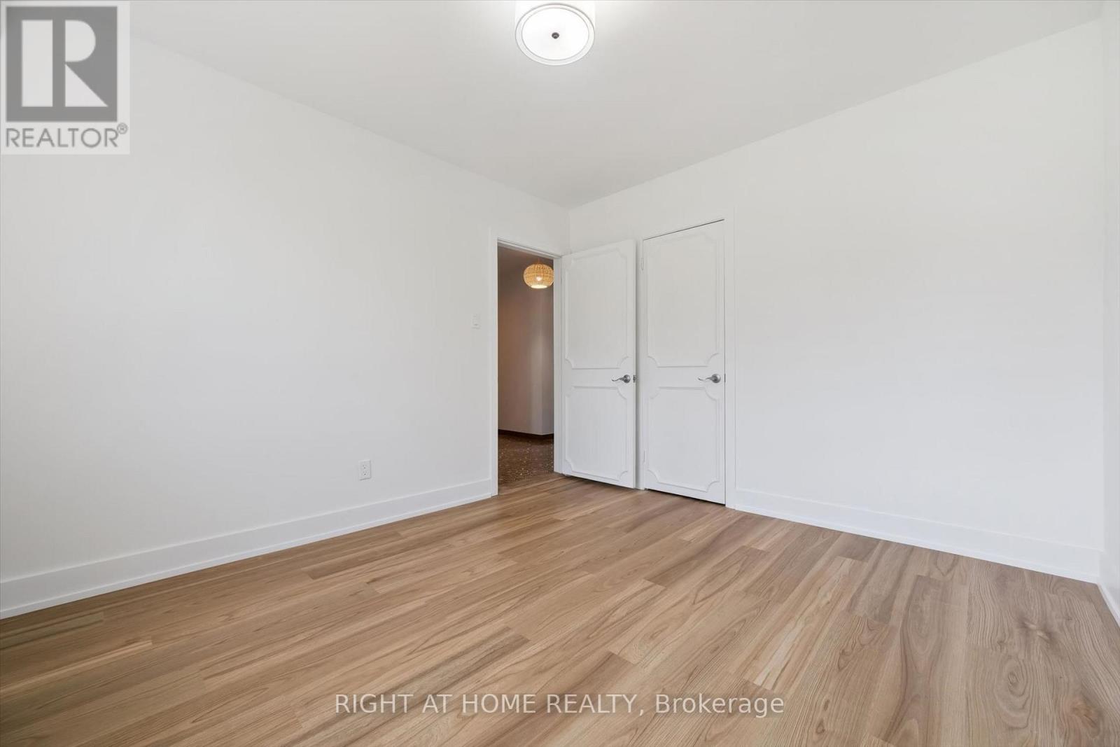27 Jocada Road, Toronto, Ontario  M6L 2J4 - Photo 19 - W13704406