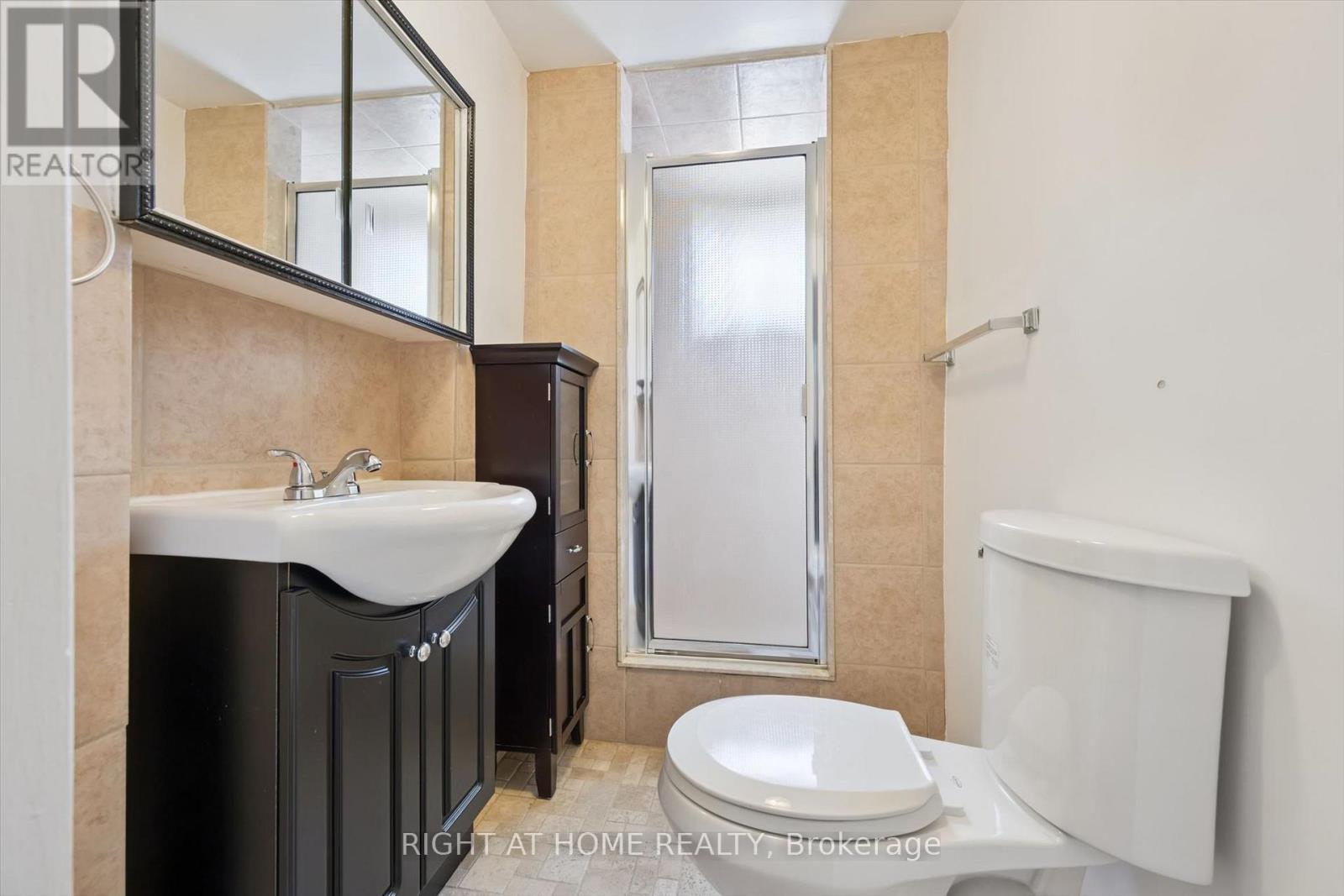 27 Jocada Road, Toronto, Ontario  M6L 2J4 - Photo 26 - W13704406