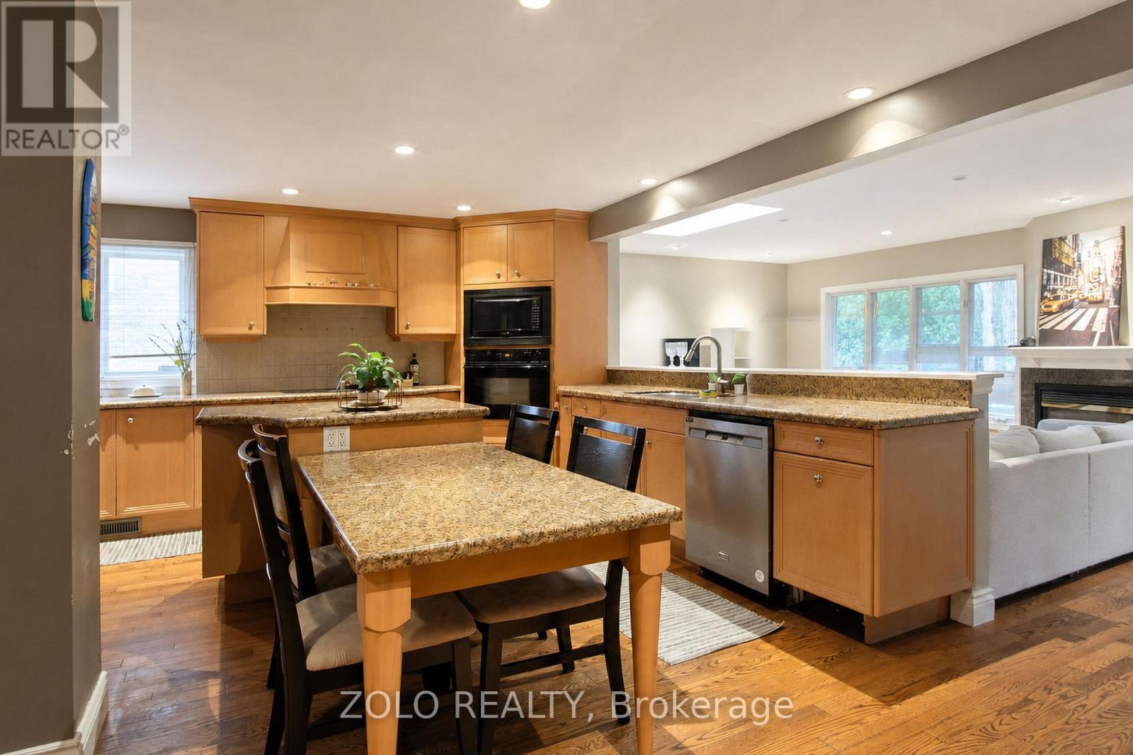 4084 Rolling Valley Drive, Mississauga, Ontario L5L 2K8 - Photo 24 - W13702584