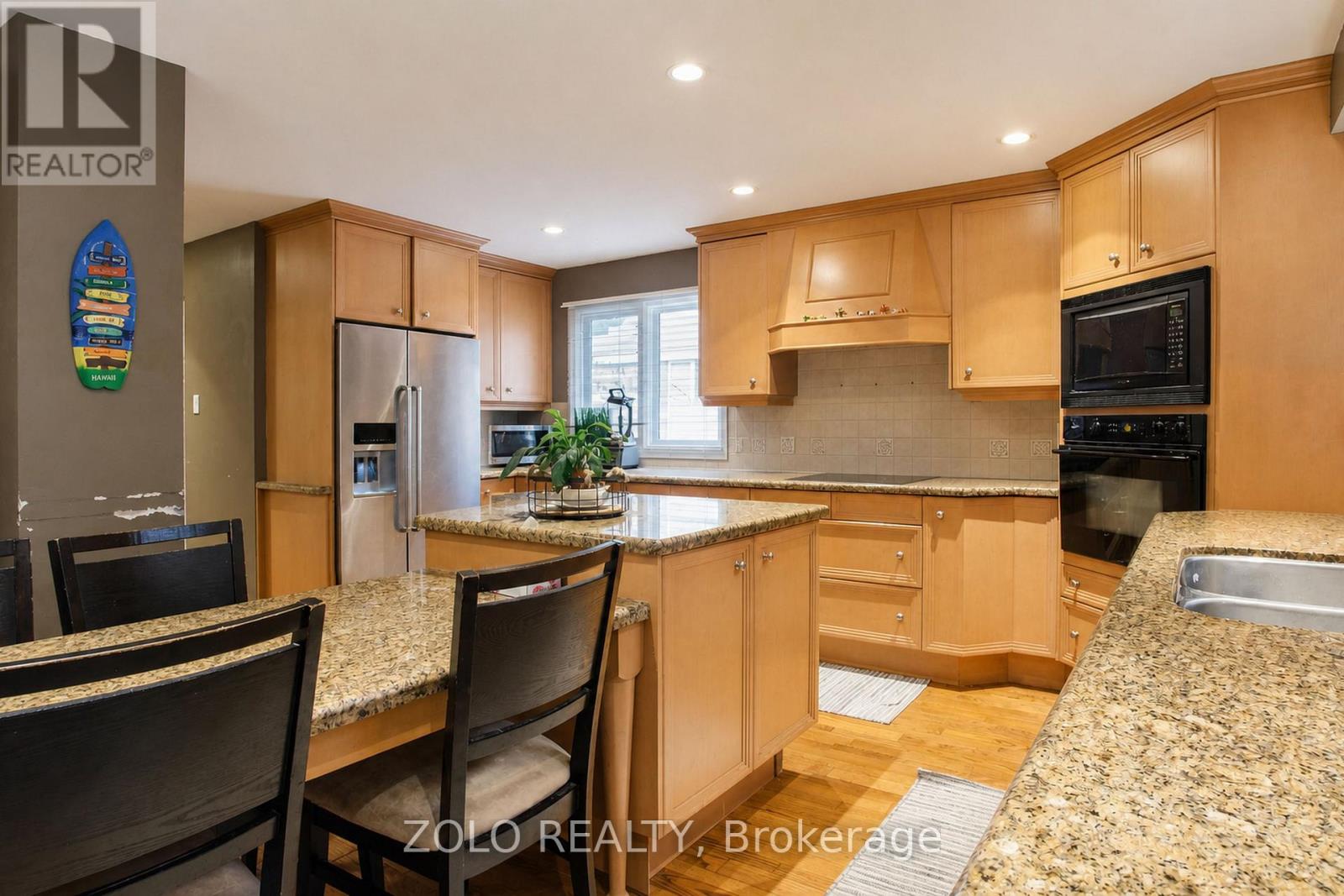 4084 Rolling Valley Drive, Mississauga, Ontario L5L 2K8 - Photo 25 - W13702584