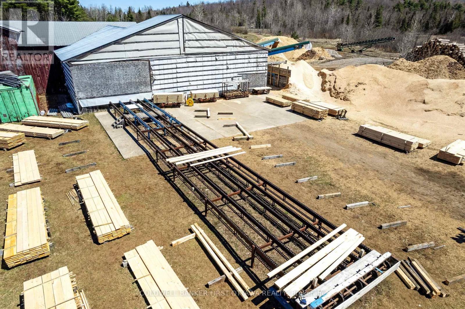 8687 Highway 511, Lanark Highlands, Ontario K0G 1K0 - Photo 11 - X13704426