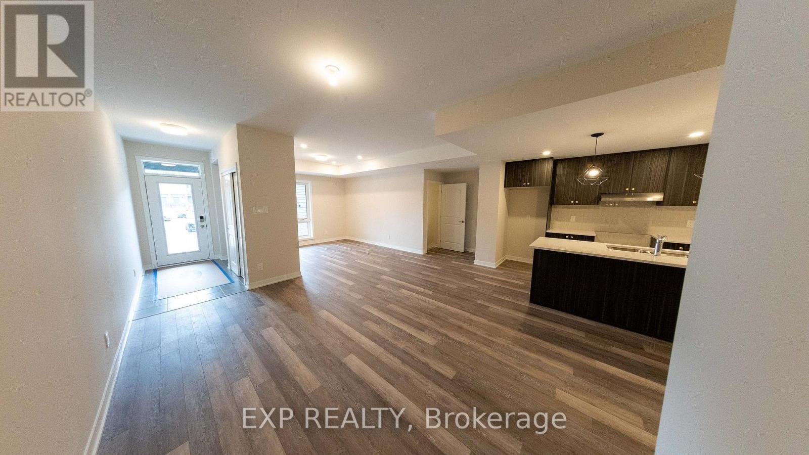 206 Lillian Freiman Private, Ottawa, Ontario  K2J 6Z8 - Photo 4 - X13704432