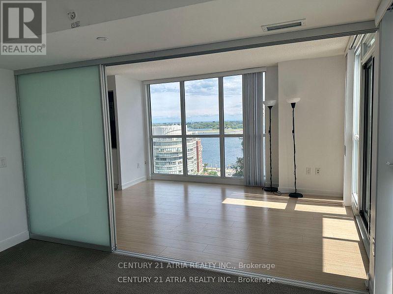 1608 - 75 Queens Wharf Road, Toronto, Ontario  M5V 0J8 - Photo 14 - C13704434