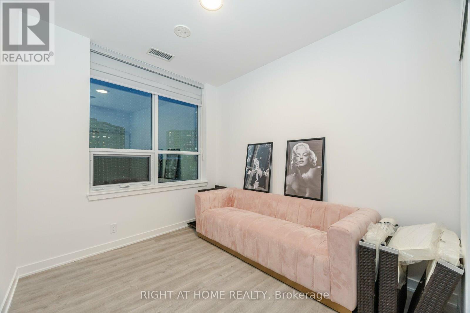226 - 50 Upper Mall Way, Vaughan, Ontario  L4J 0L8 - Photo 22 - N13704428