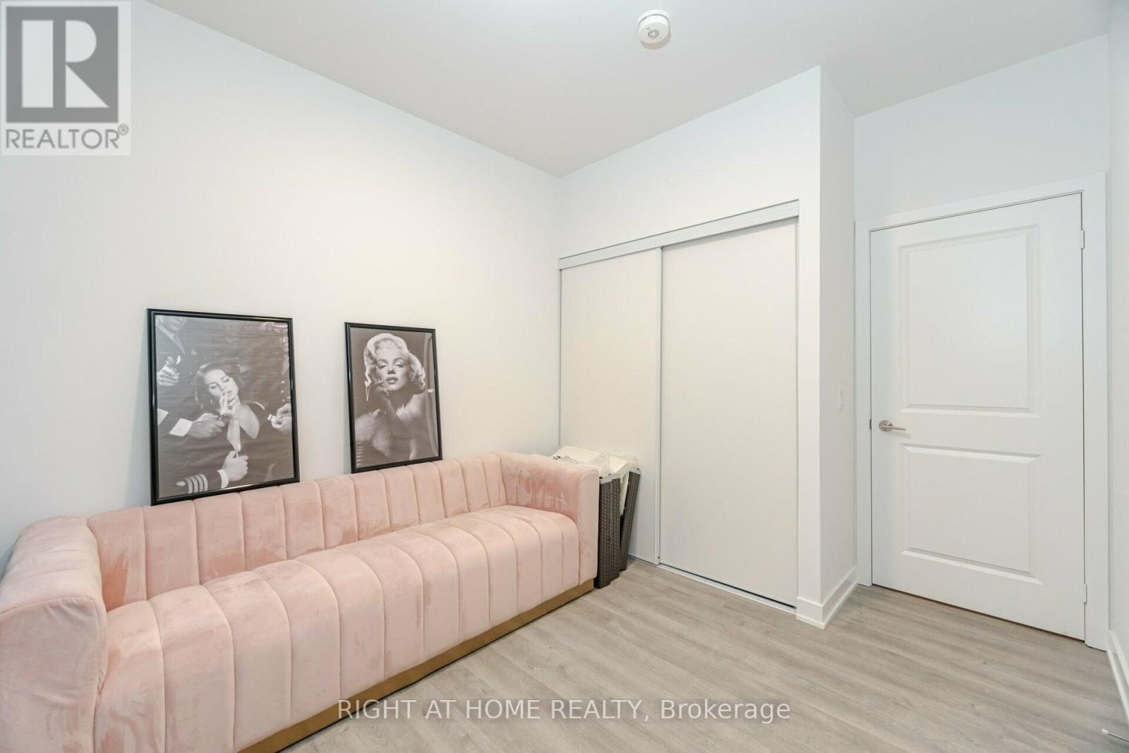 226 - 50 Upper Mall Way, Vaughan, Ontario  L4J 0L8 - Photo 23 - N13704428