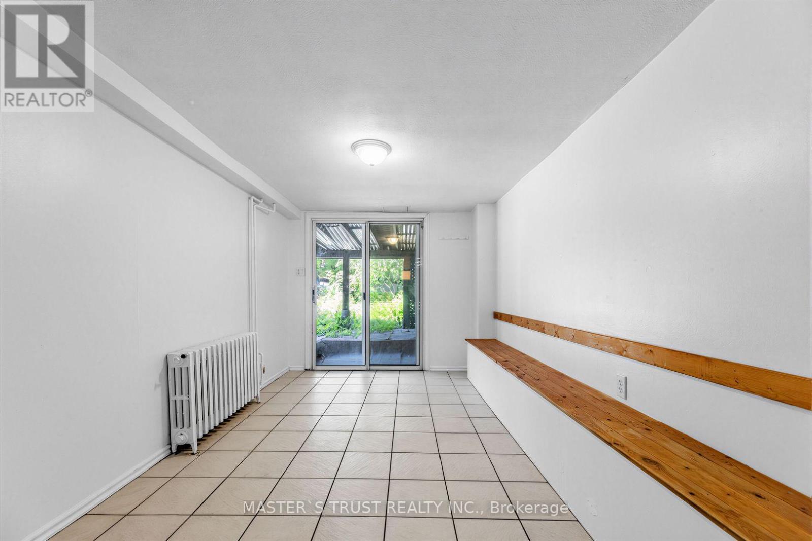 Bsmt - 140 Davisville Avenue, Toronto, Ontario  M4S 1E8 - Photo 8 - C13704444
