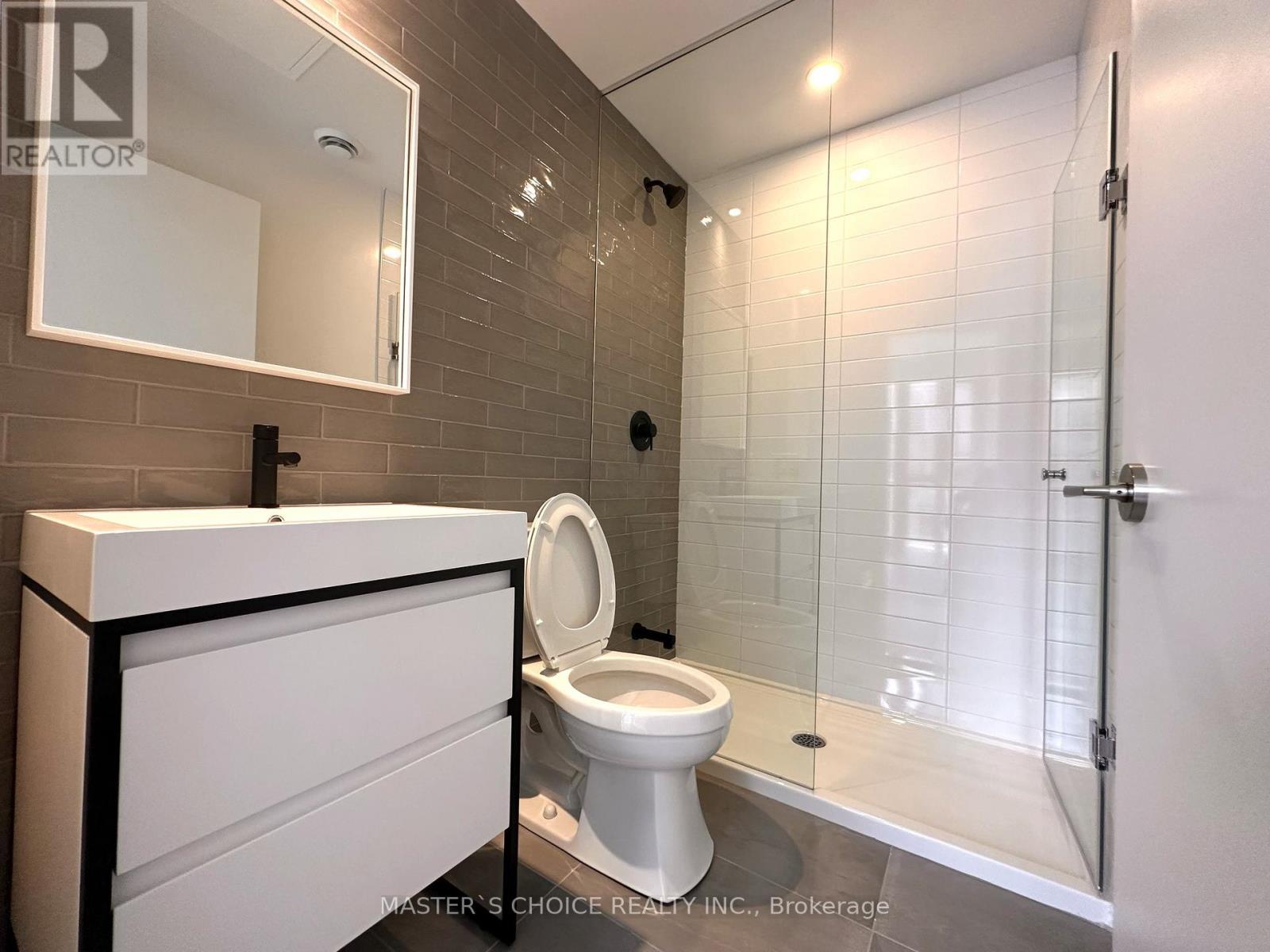 323 - 150 Logan Avenue, Toronto, Ontario  M4M 0E4 - Photo 16 - E13704440