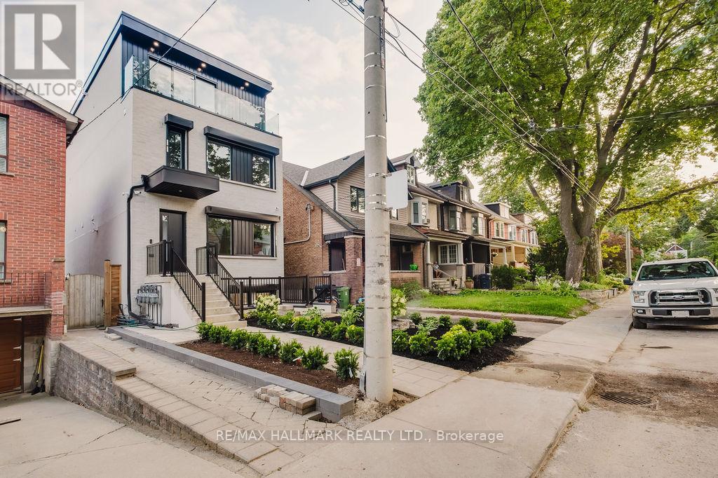 Lower - 37 Milverton Boulevard, Toronto, Ontario  M4J 1T5 - Photo 3 - E13704454