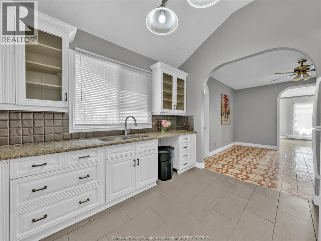 677 Marentette Unit# Upper, Windsor, Ontario  N9A 1Z3 - Photo 15 - 26020504
